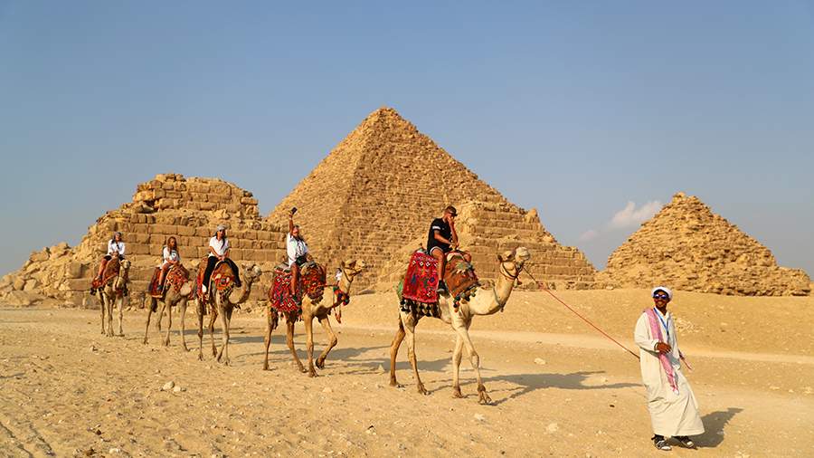 بكجات السفر إلى مصر