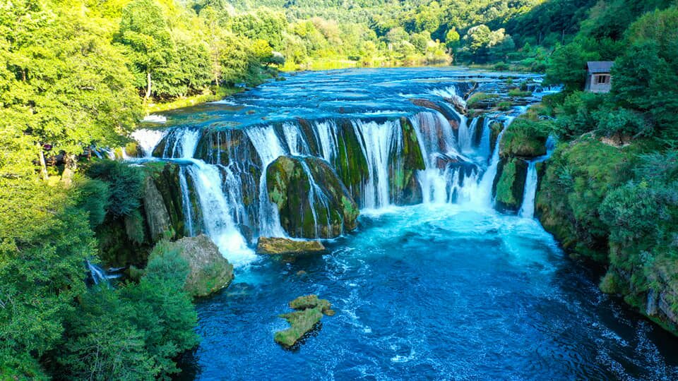 افضل بكجات سفر البوسنة 2025 مع يلا سافر 2 بكجات سفر البوسنة