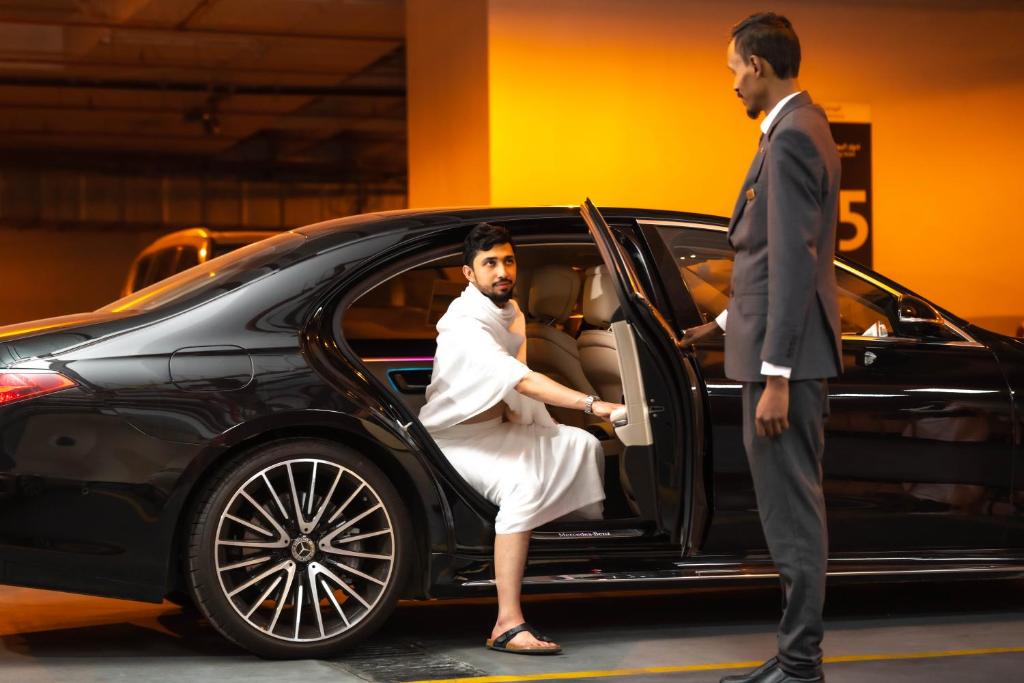 مميزات فندق فيرمونت برج الساعة مميزات فندق فيرمونت برج الساعة